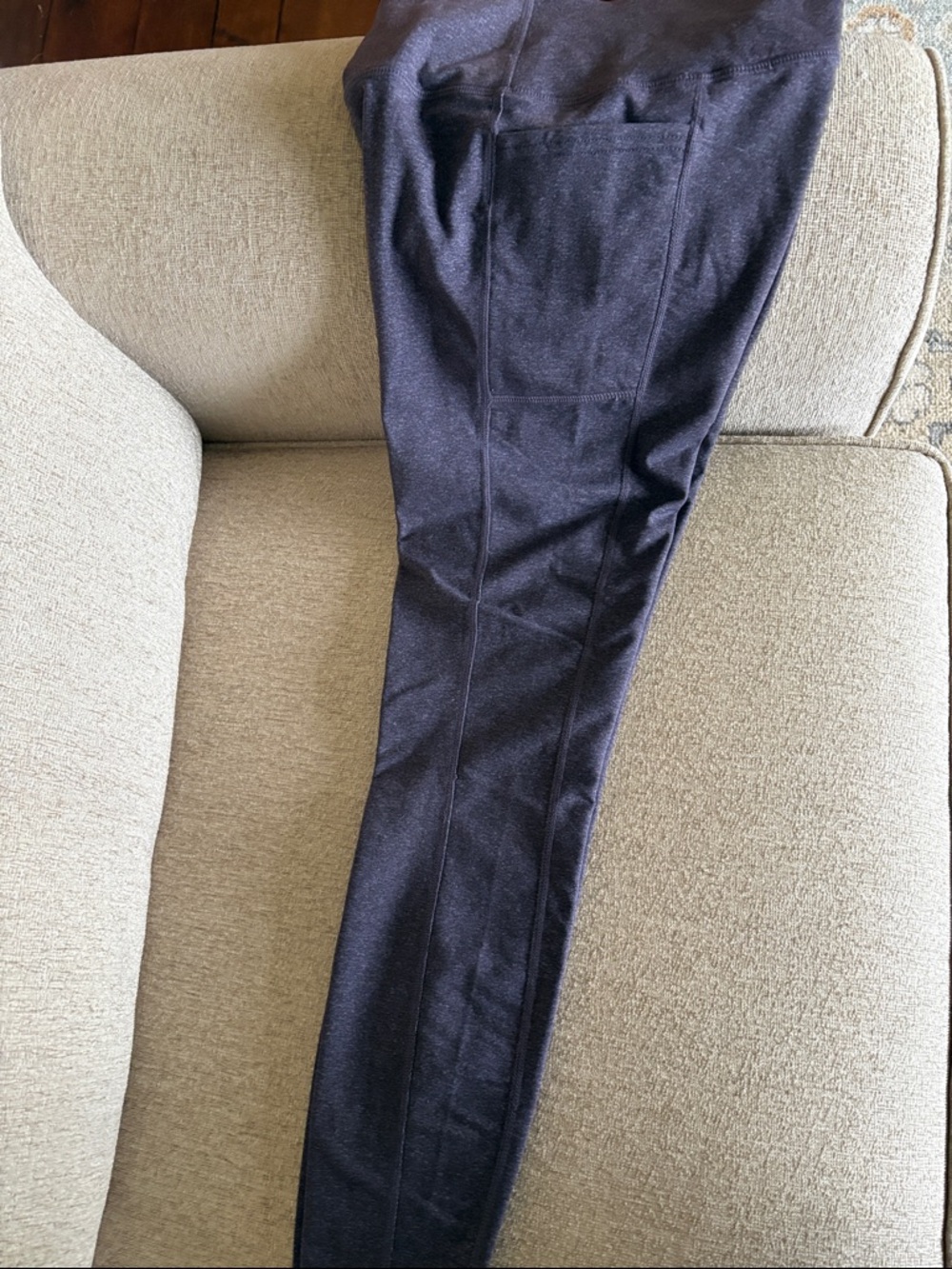 Dark Purple Leggings with Vertical Seam and Side Pocket